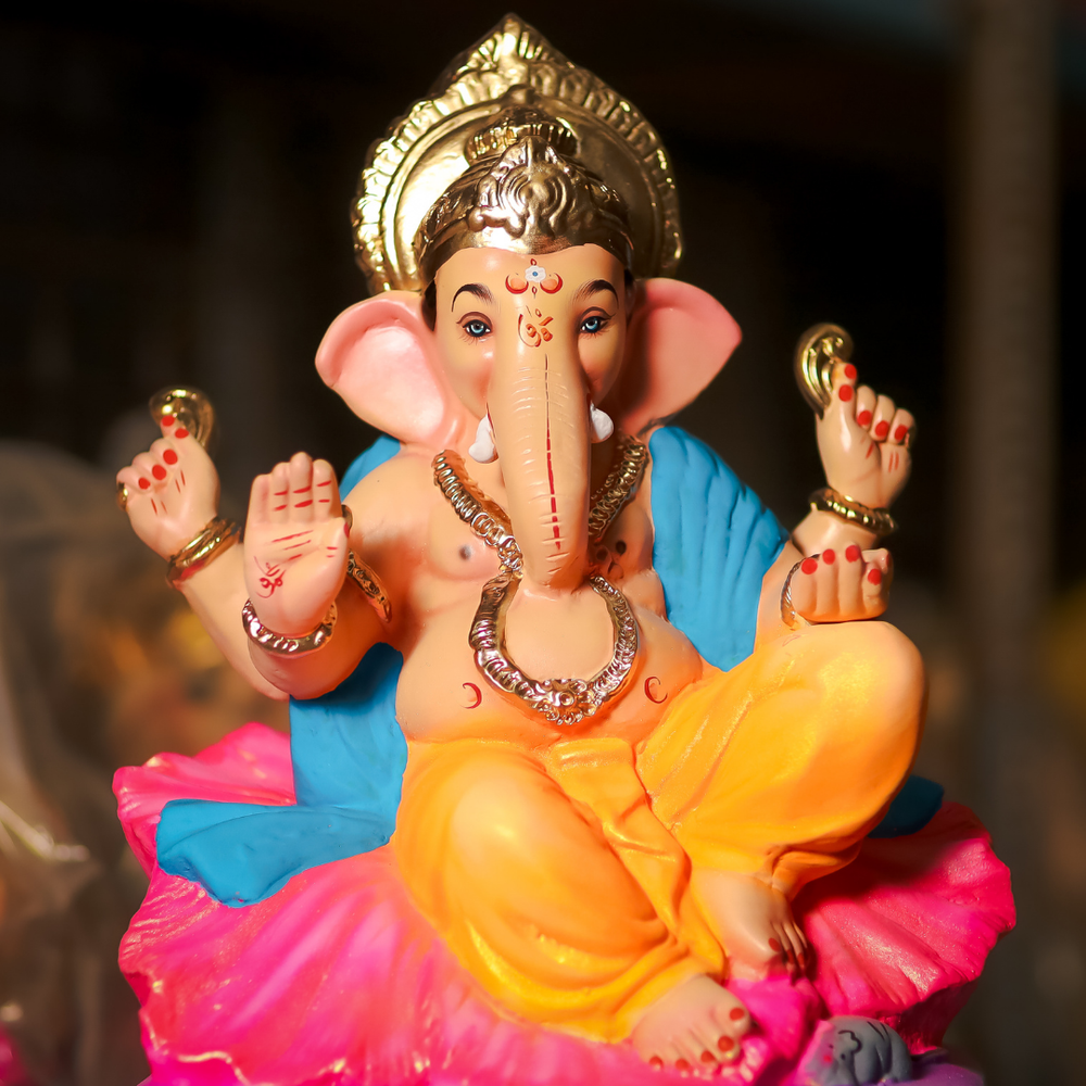 18-inch Japapushpaasan Ganesh Maharaj