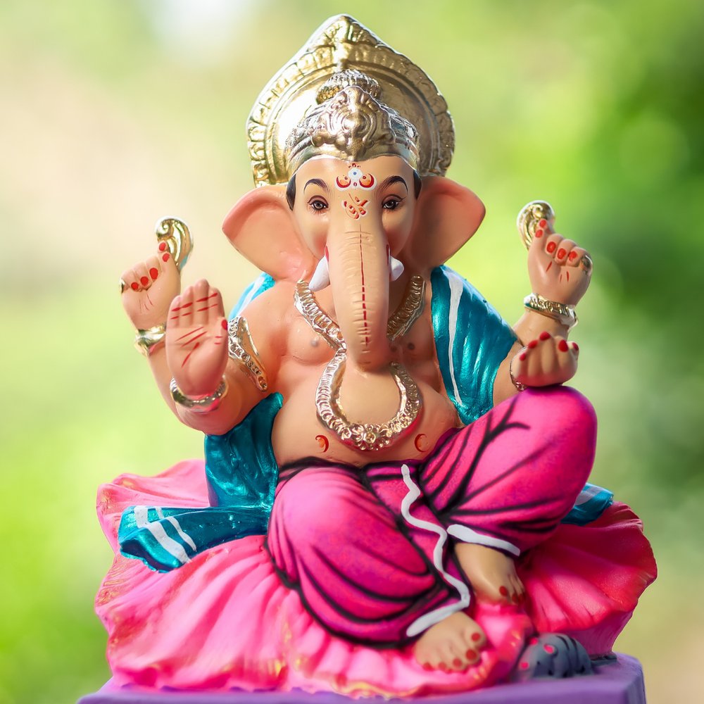 18-inch Japapushpaasan Ganesh Maharaj