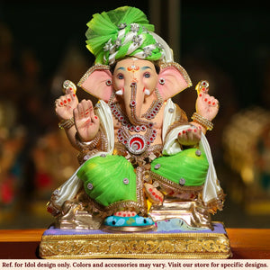 15-inch Paat-vihari Ekadanta Maharaj - Green / White